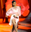 Rihanna - Fresh Off The Runway Ringtone Download Free MP3